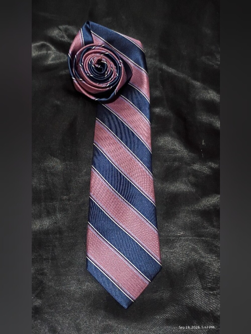 THE TIE BAR Silk Necktie — Pink & Navy Stripe